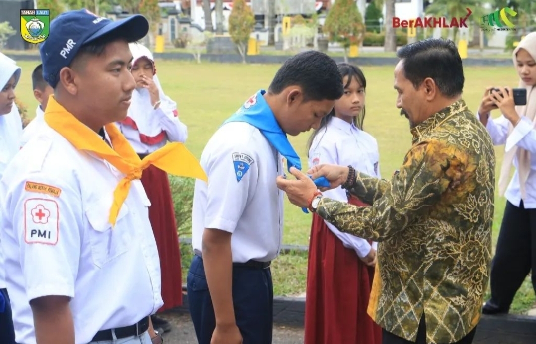 Pj Bupati Tanah Laut Lepas 42 Kontingen untuk Jumbara PMR III Provinsi Kalsel