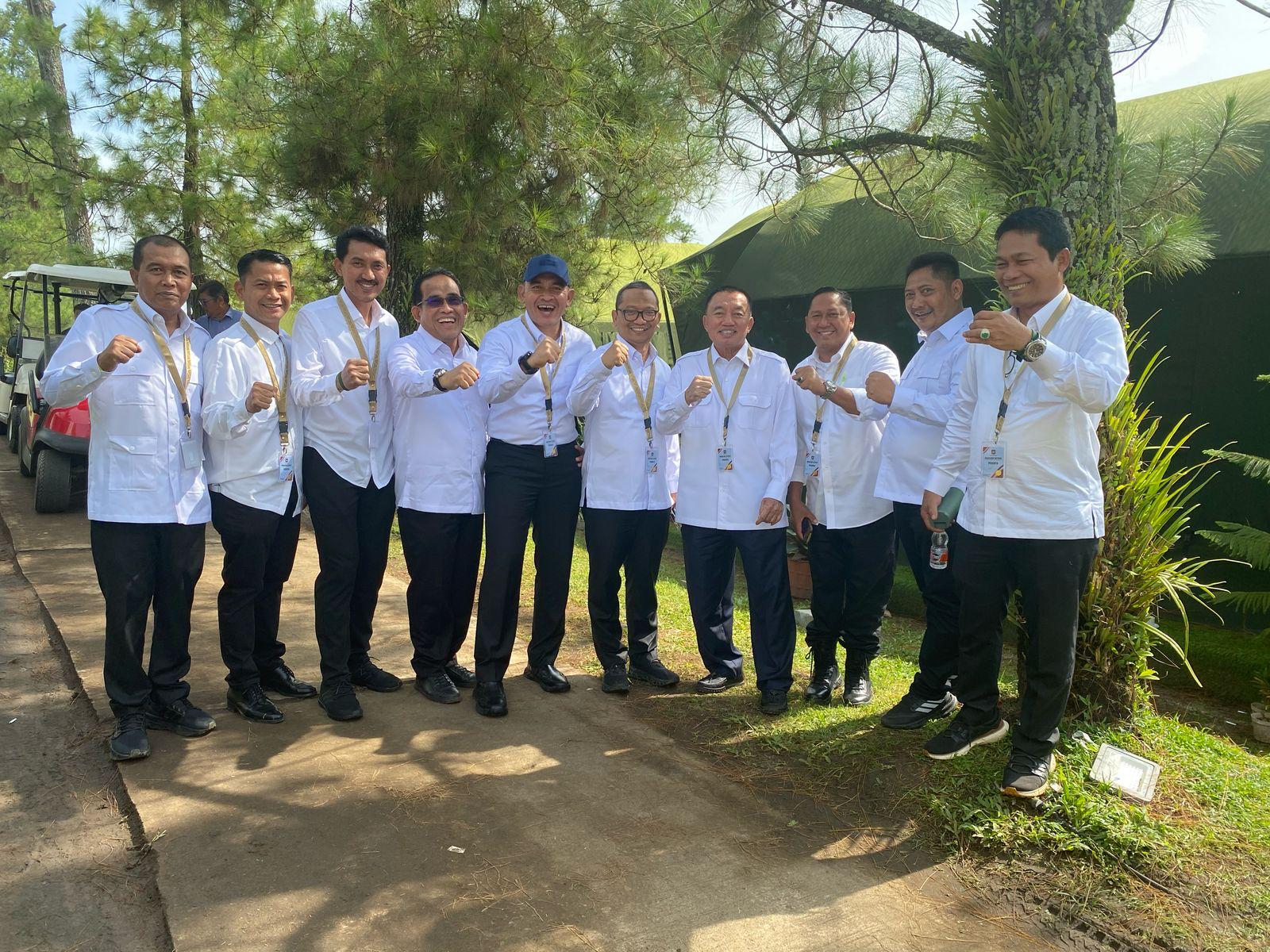 Wali Kota Banjarmasin H. M Yamin Ikuti Retreat dengan Suka Cita