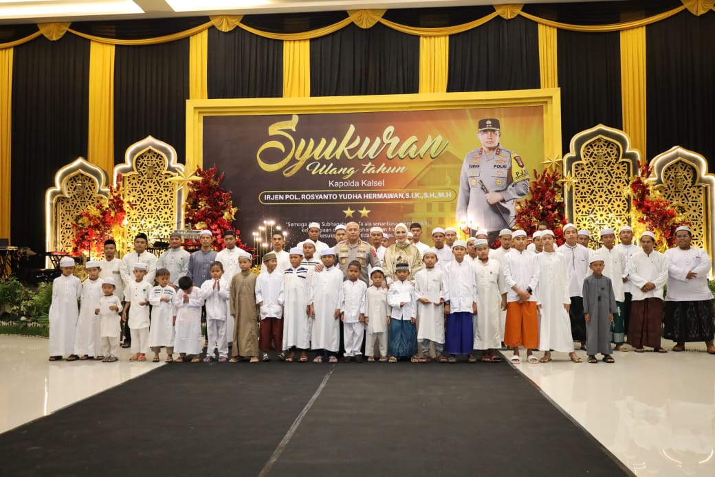 Syukuran Milad Ke-55 Jelang Ramadan, Kapolda Kalsel Gelar Doa Bersama dan Pemberian Santunan Kepada Anak Yatim