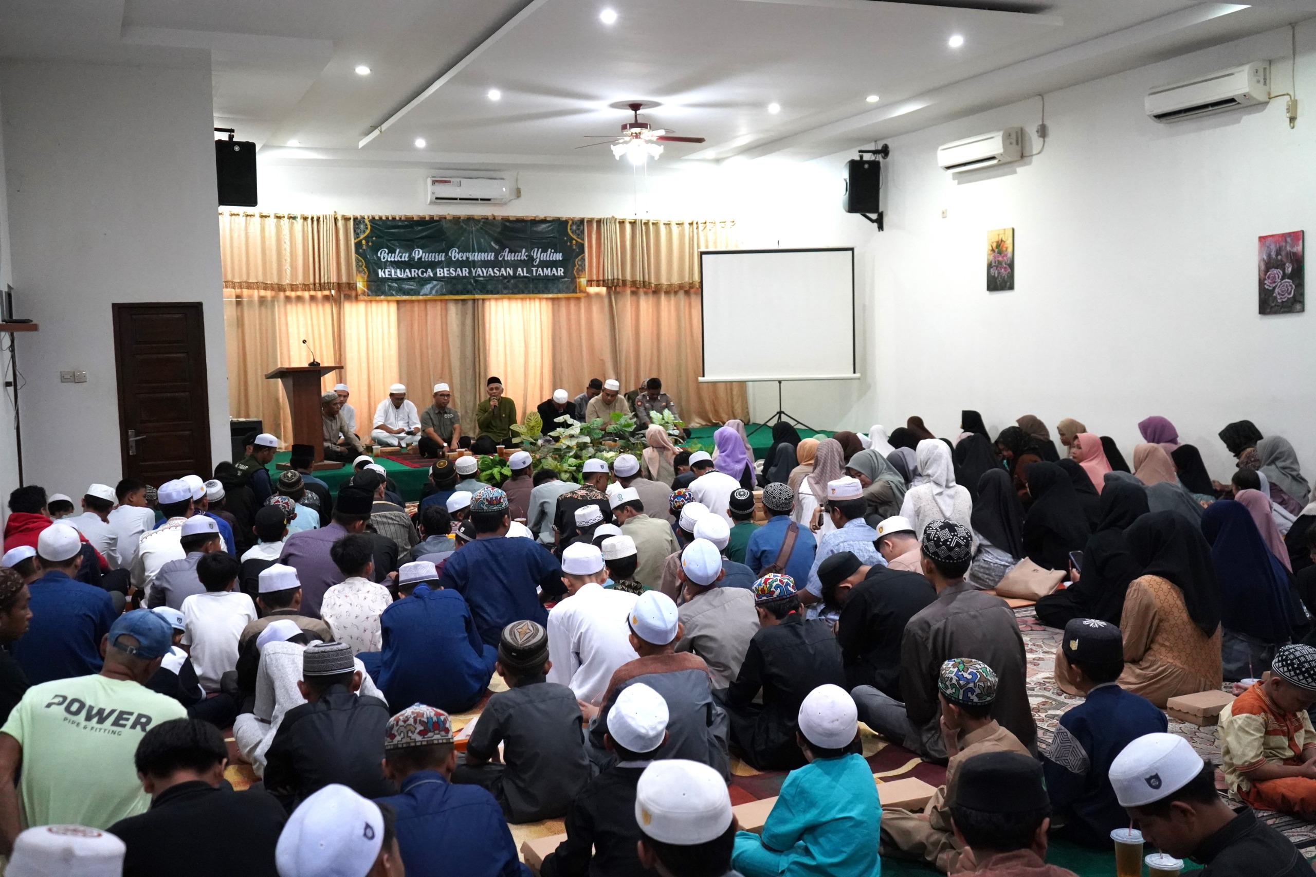 Yayasan Al-Tamar Balangan Gelar Buka Puasa Bersama 747 Anak Yatim Piatu