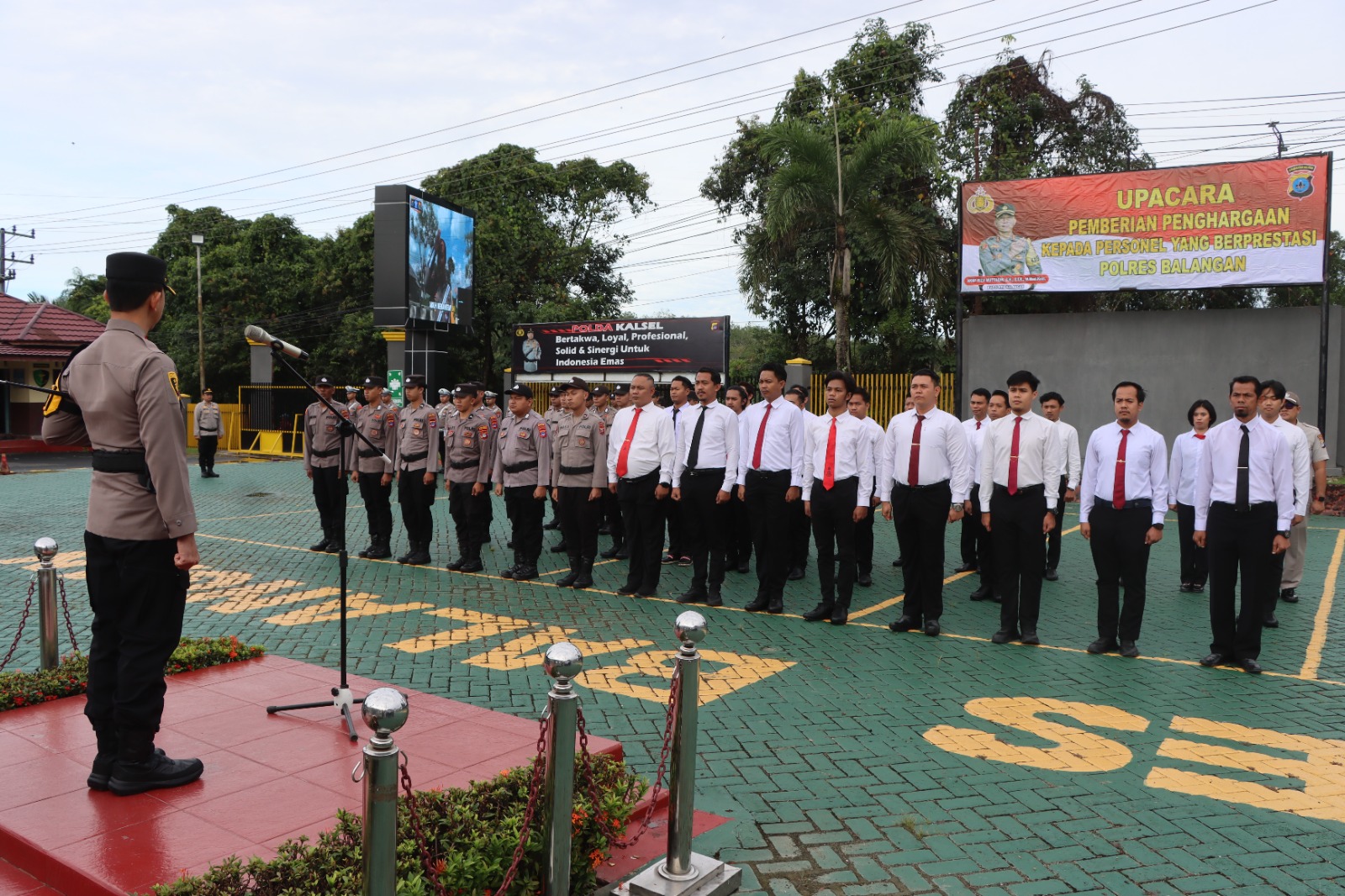 Polres Balangan Raih Berbagai Capaian, 53 Personel Terima Penghargaan