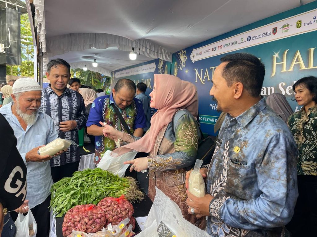 Pasar Murah DPKP Kalsel Hadir di Pasar Wadai Ramadan, Bantu Warga Penuhi Kebutuhan Pangan