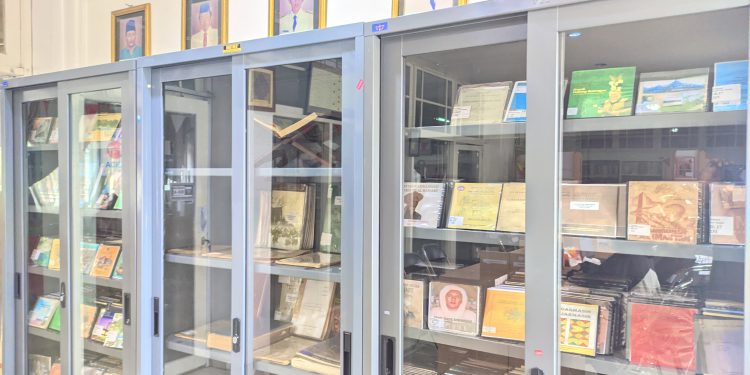 Koleksi Bersejarah Perpustakaan Palnam Diharapkan Tingkatkan Minat Baca Masyarakat