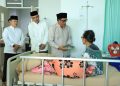 Bupati HSU Kunjungi Pasien di RS Pambalah Batung Saat Idulfitri