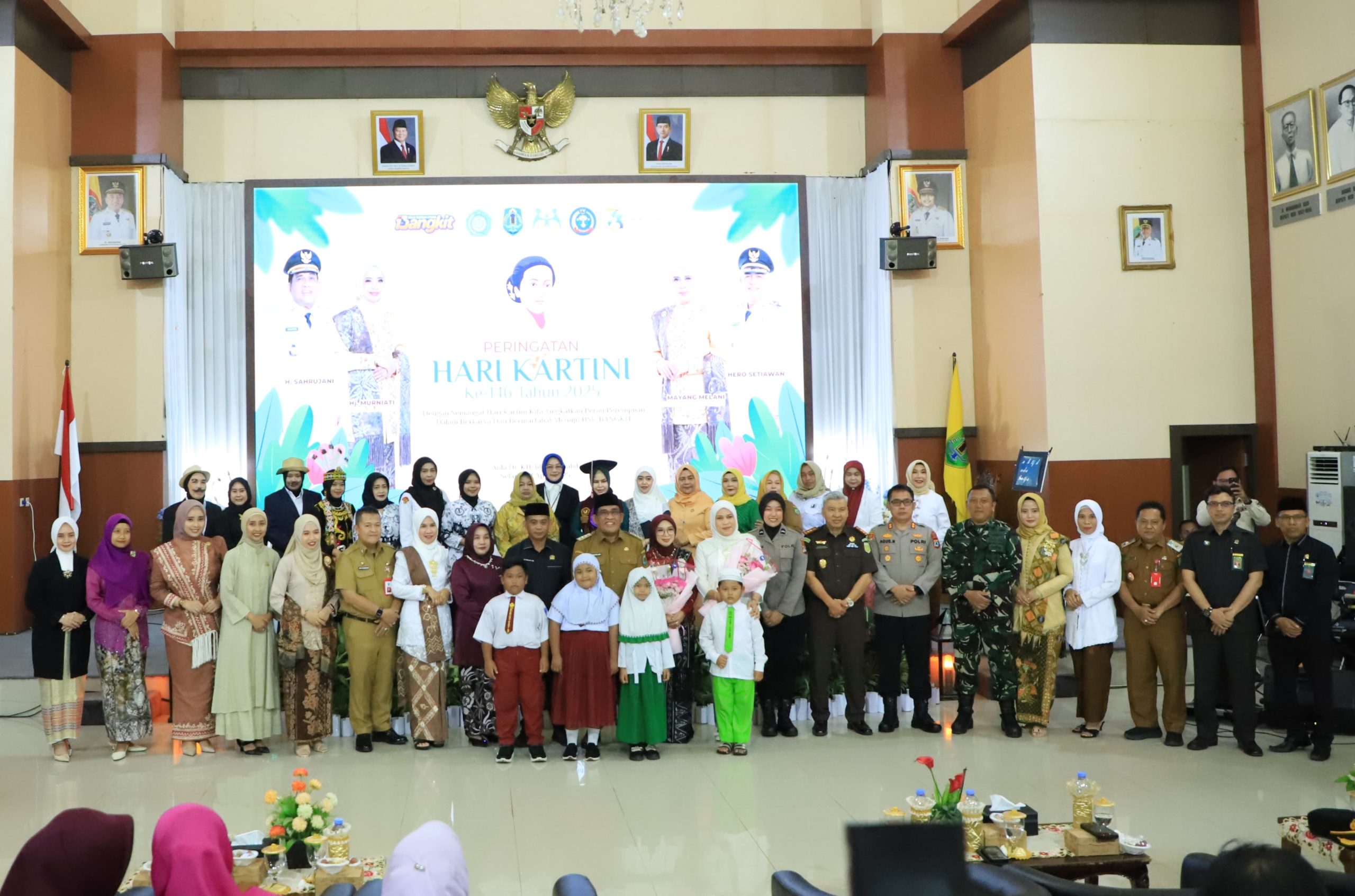 Bupati HSU Ajak Perempuan Bangkit di Hari Kartini