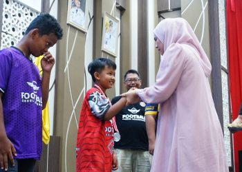 Ananda Apresiasi Bibit Muda FSB, Dorong Fasilitas Latihan Lebih Baik