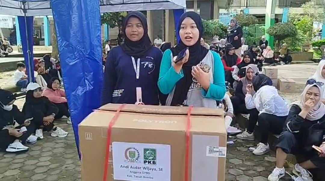 Semarak Jalan Santai Hari Jadi Kecamatan Simpang Empat, Warga Tumpah Ruah di Taman Education