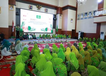 Wabup HSU Hadiri Pelantikan Lima PAC Muslimat NU se-Amuntai dalam Pertemuan Akbar se-Kalsel
