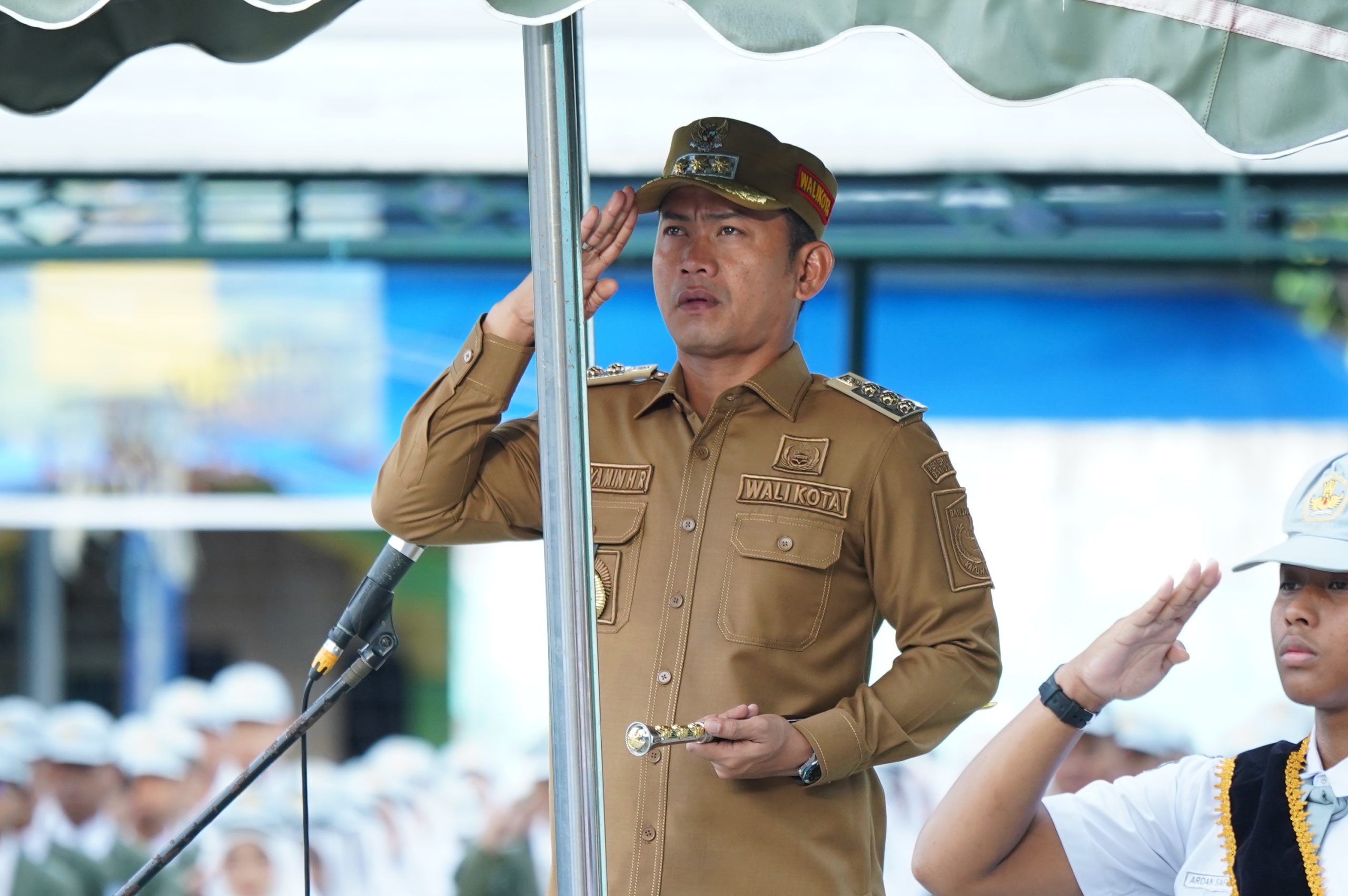 Kunjungi SD dan SMP, Yamin Soroti Bangunan Sekolah Retak dan Toilet Tak Layak