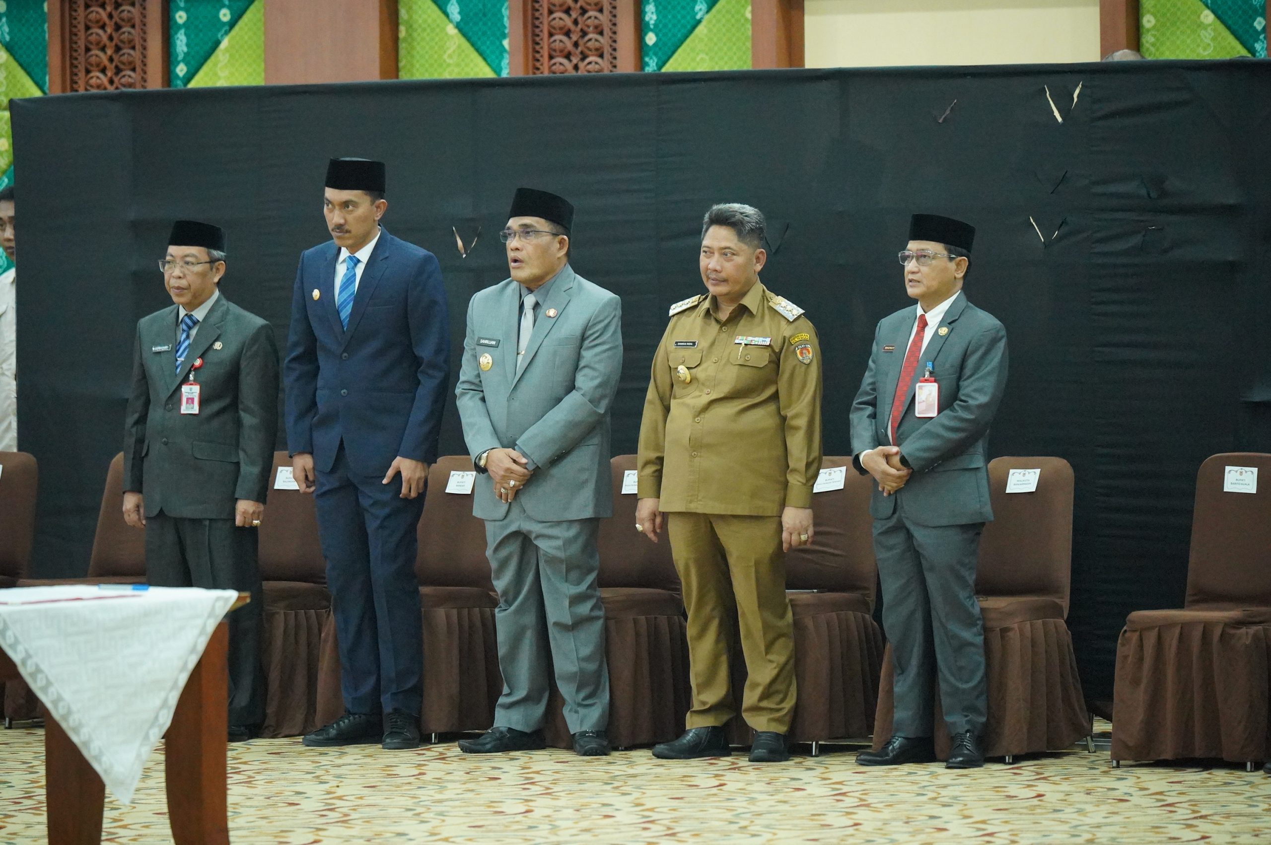 Gubernur Kalsel Lantik H. Muhammad Syarifuddin sebagai Sekda Baru, Dorong Penyegaran Birokrasi Banua