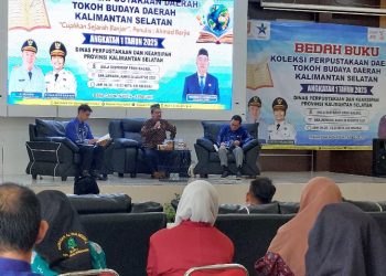 Dispersip Kalsel Gelar Bedah Buku, Menggali Sejarah Banjar Bersama Ahmad Barjie
