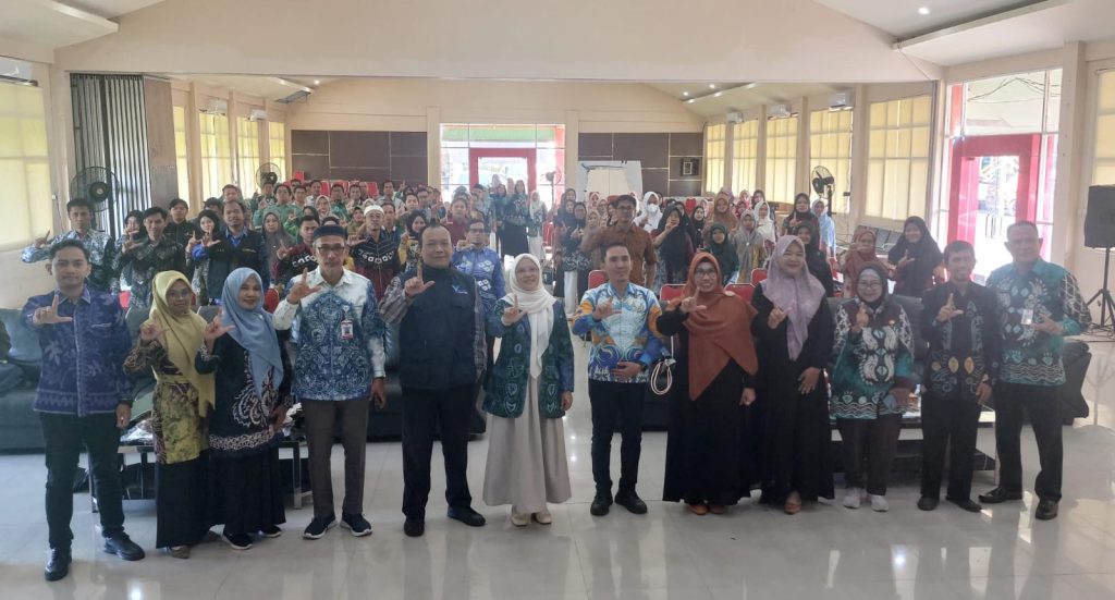 Dispersip Kalsel Gelar Bimtek Literasi Informasi, Bekali Peserta Hadapi Tantangan Era Digital