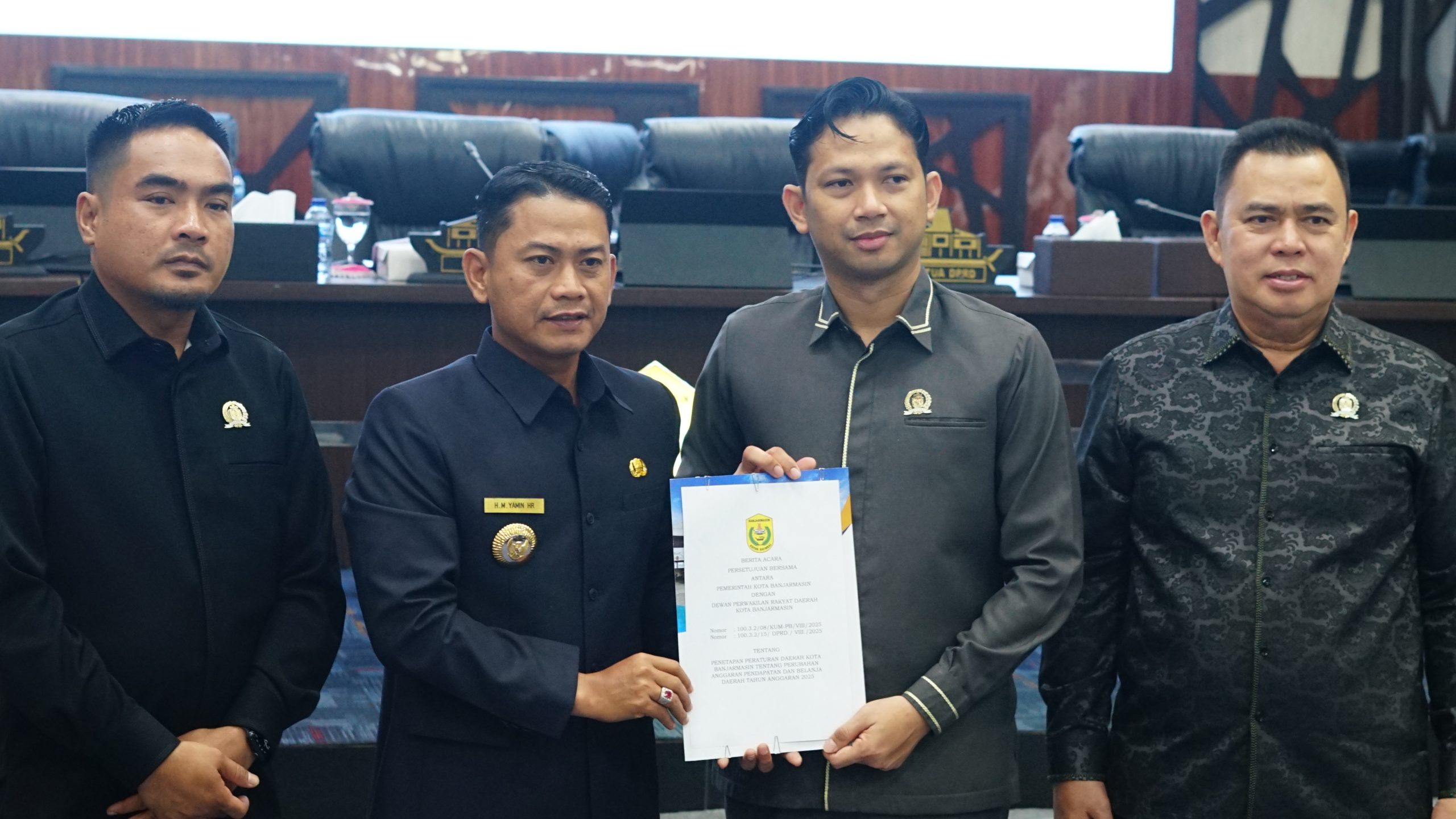 DPRD dan Pemkot Banjarmasin Sahkan APBD Perubahan 2025