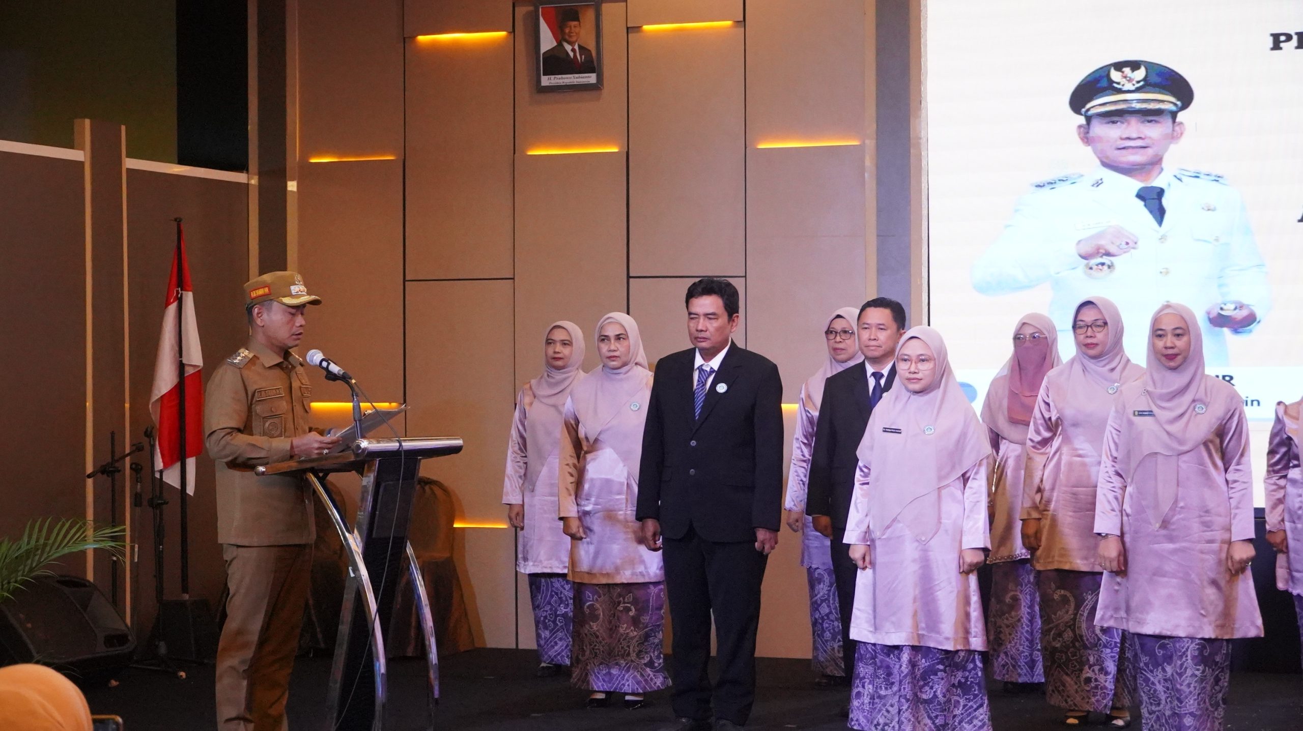 Wali Kota Banjarmasin Lantik Hj. Neli Listriani sebagai Bunda PAUD 2025-2030