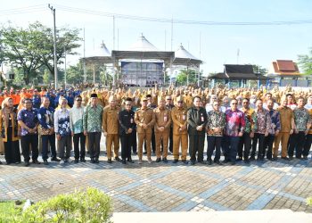 Wali Kota Banjarmasin Imbau ASN dan Warga Kibarkan Merah Putih Selama Agustus