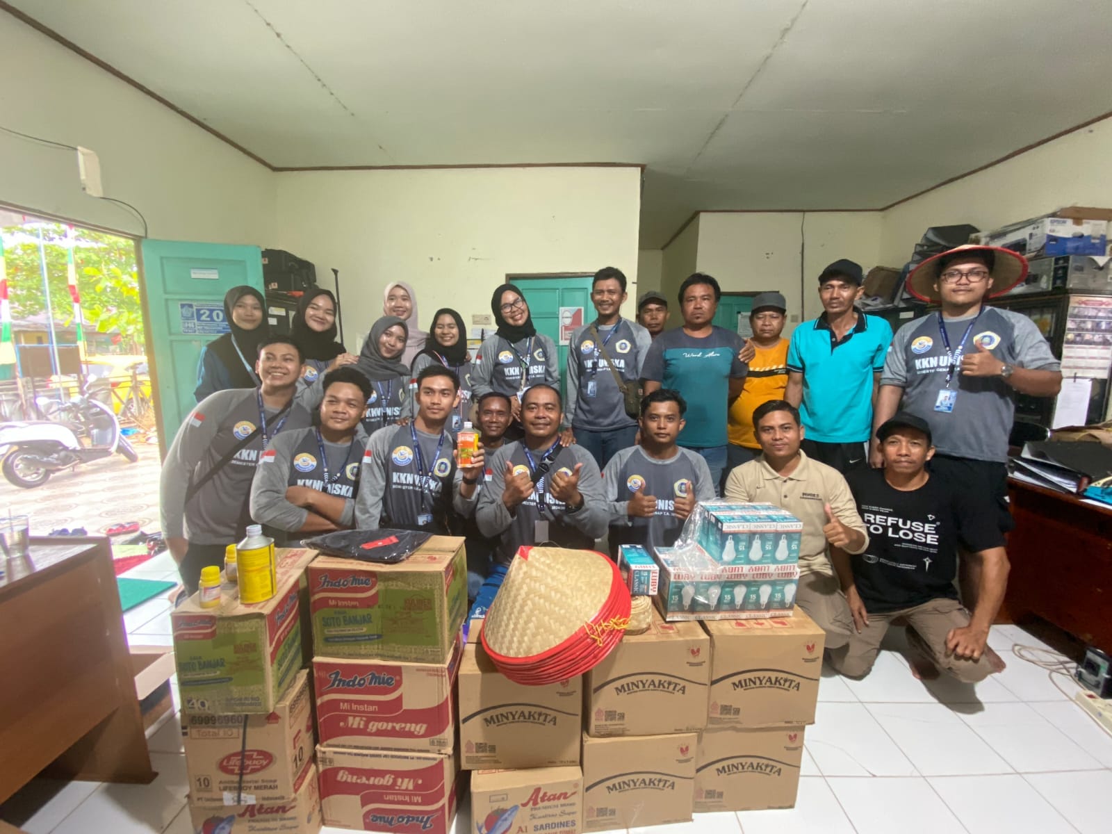 Mahasiswa UNISKA KKN di Tabunganen Kecil, Dukung Lingkungan dan Ekonomi Warga