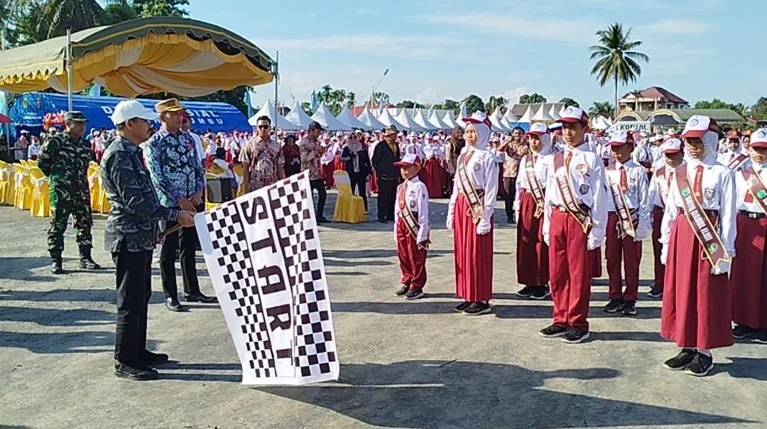 Ratusan Pelajar Tanah Bumbu Ikuti Lomba Gerak Jalan, Tumbuhkan Semangat Patriotisme