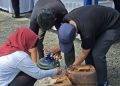 DLH Kalsel Gelar Pilah Sampah Dapat Sembako, Edukasi Warga Kelola Sampah Bernilai Ekonomi