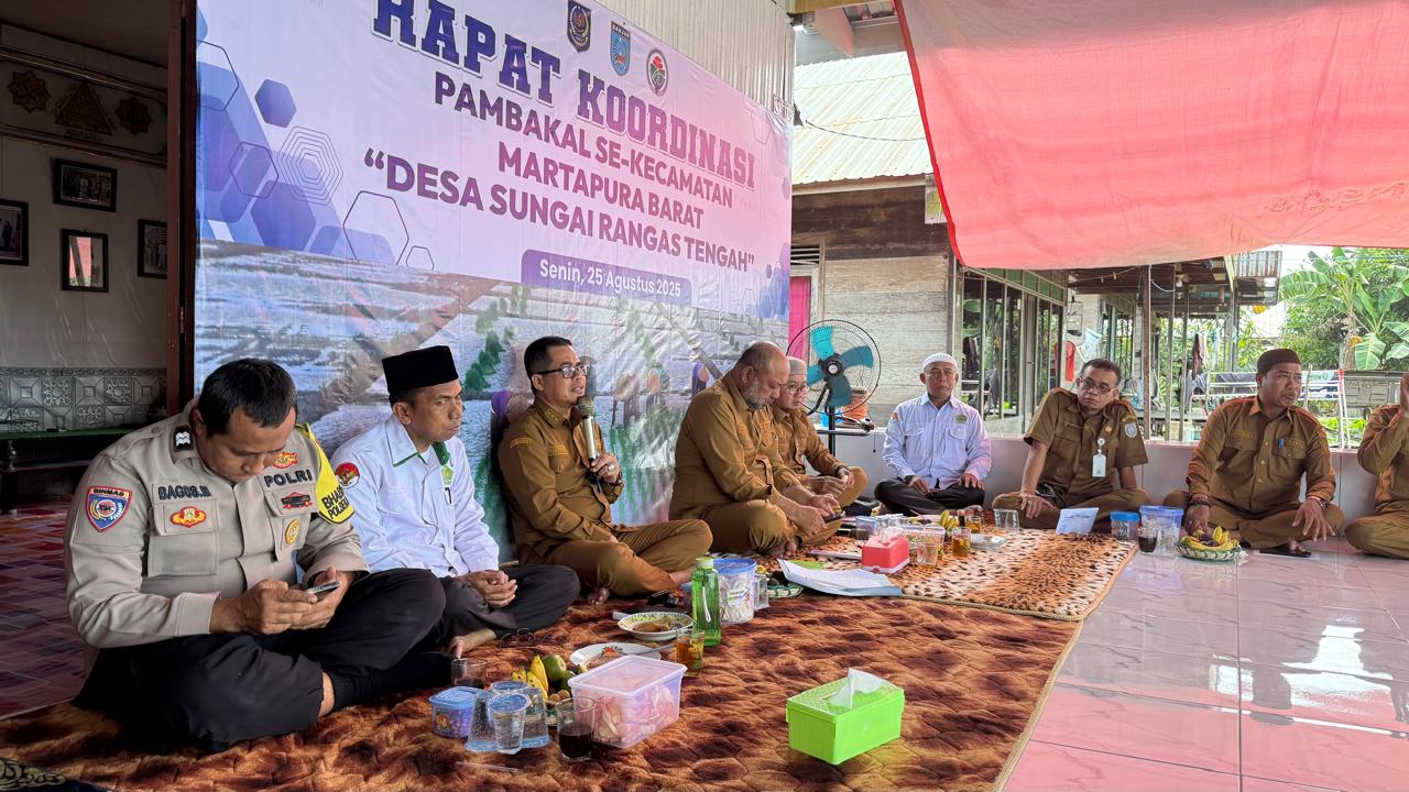 Rakor Pambakal Martapura Barat Tekankan Sinergi untuk Pembangunan Desa