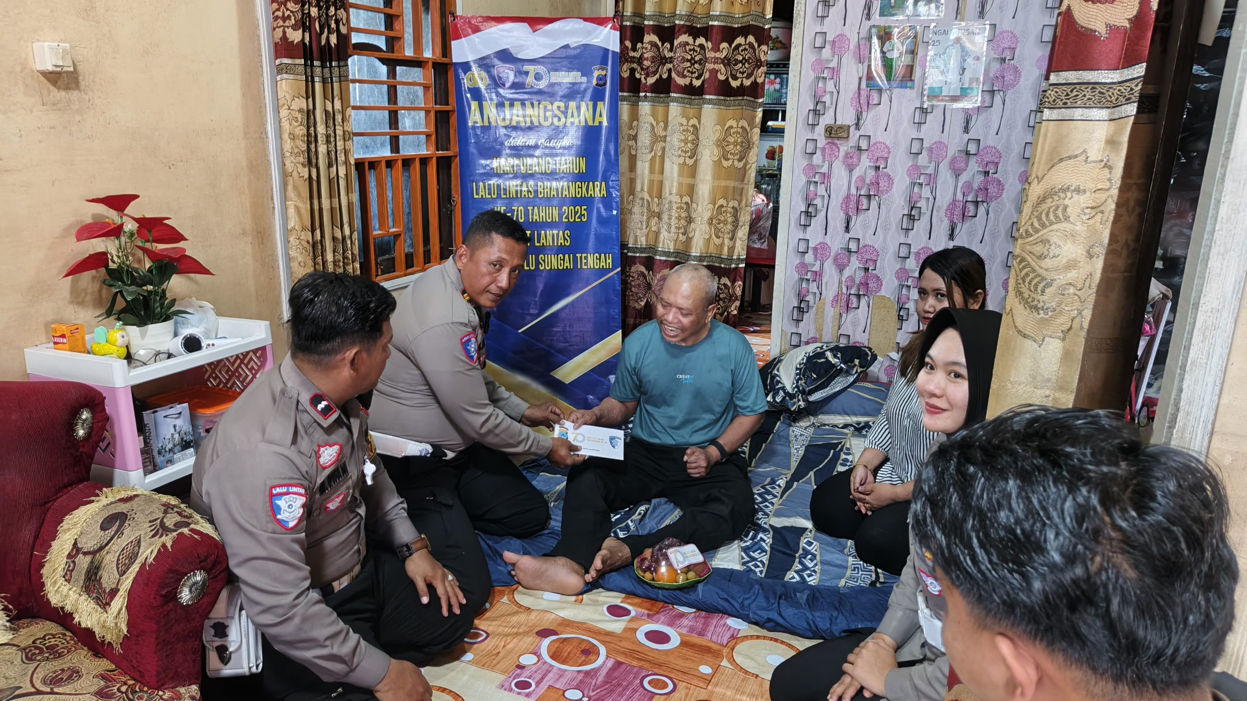 Sat Lantas Polres HST Gelar Anjangsana dalam Rangka HUT Lalu Lintas Bhayangkara ke-70