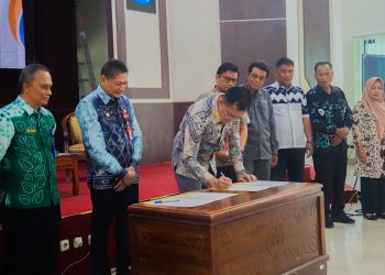 Forum Konsultasi Publik Banjarbaru Bahas Layanan Pendidikan dan Disdukcapil