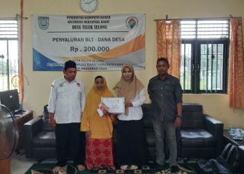Desa Teluk Selong Salurkan BLT-DD Tahap IX untuk 24 KPM