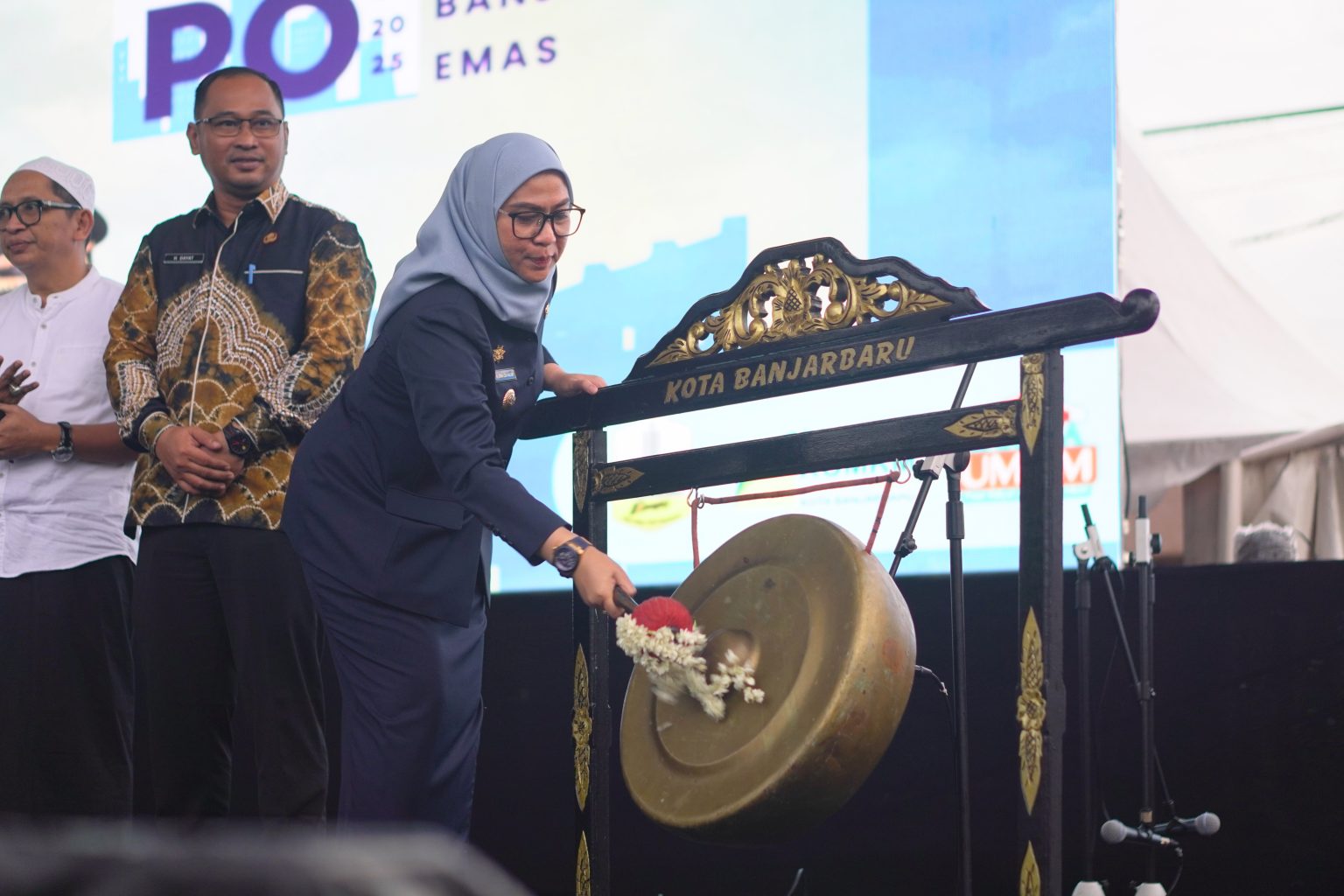 Lapangan dr. Murdjani Jadi Pusat Ekonomi Kreatif, Pemkot Banjarbaru Resmikan Expo UMKM