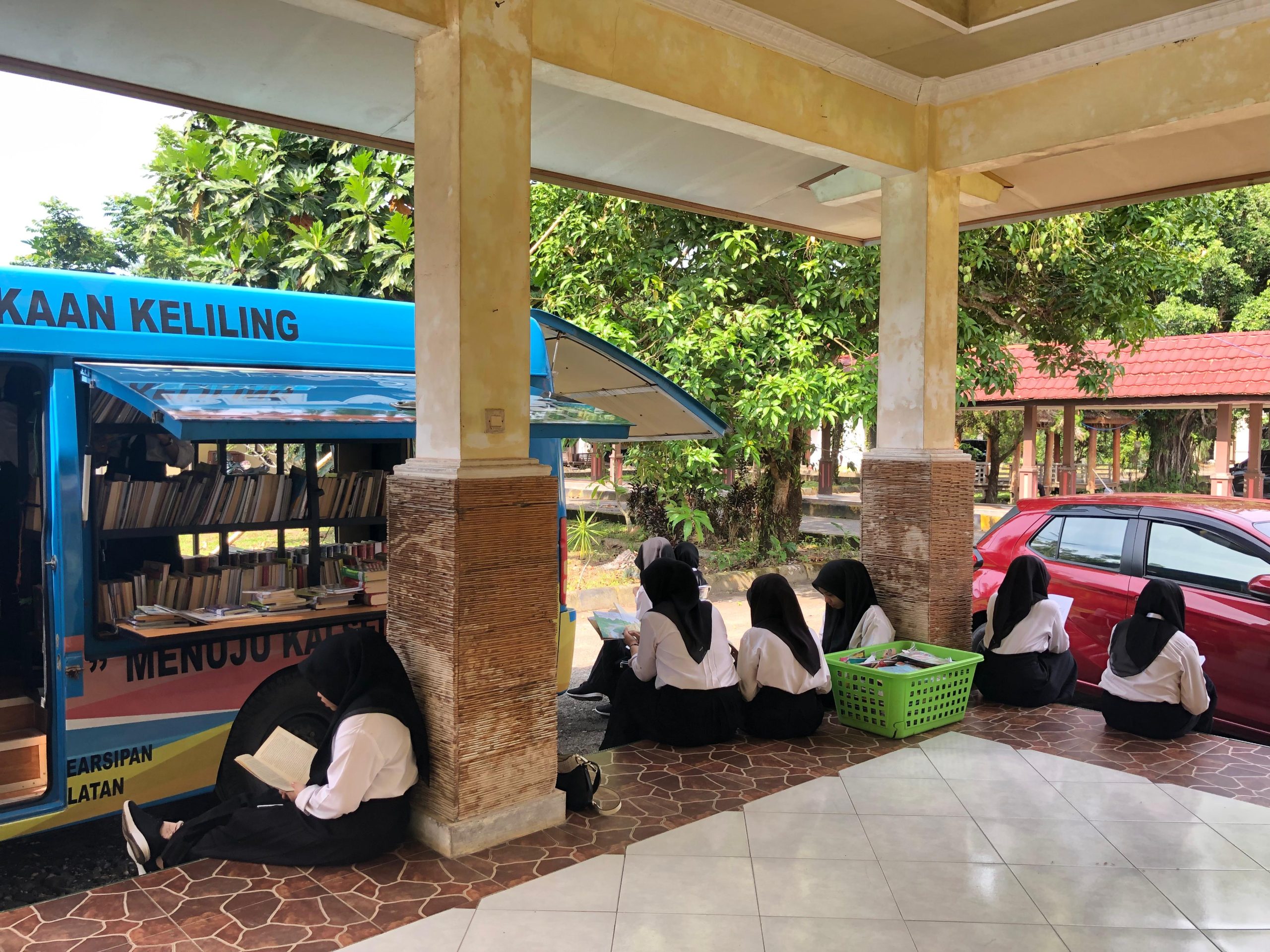 Dispersip Kalsel Hadirkan Pusling di Panti Sosial Barakat Cangkal Bacari