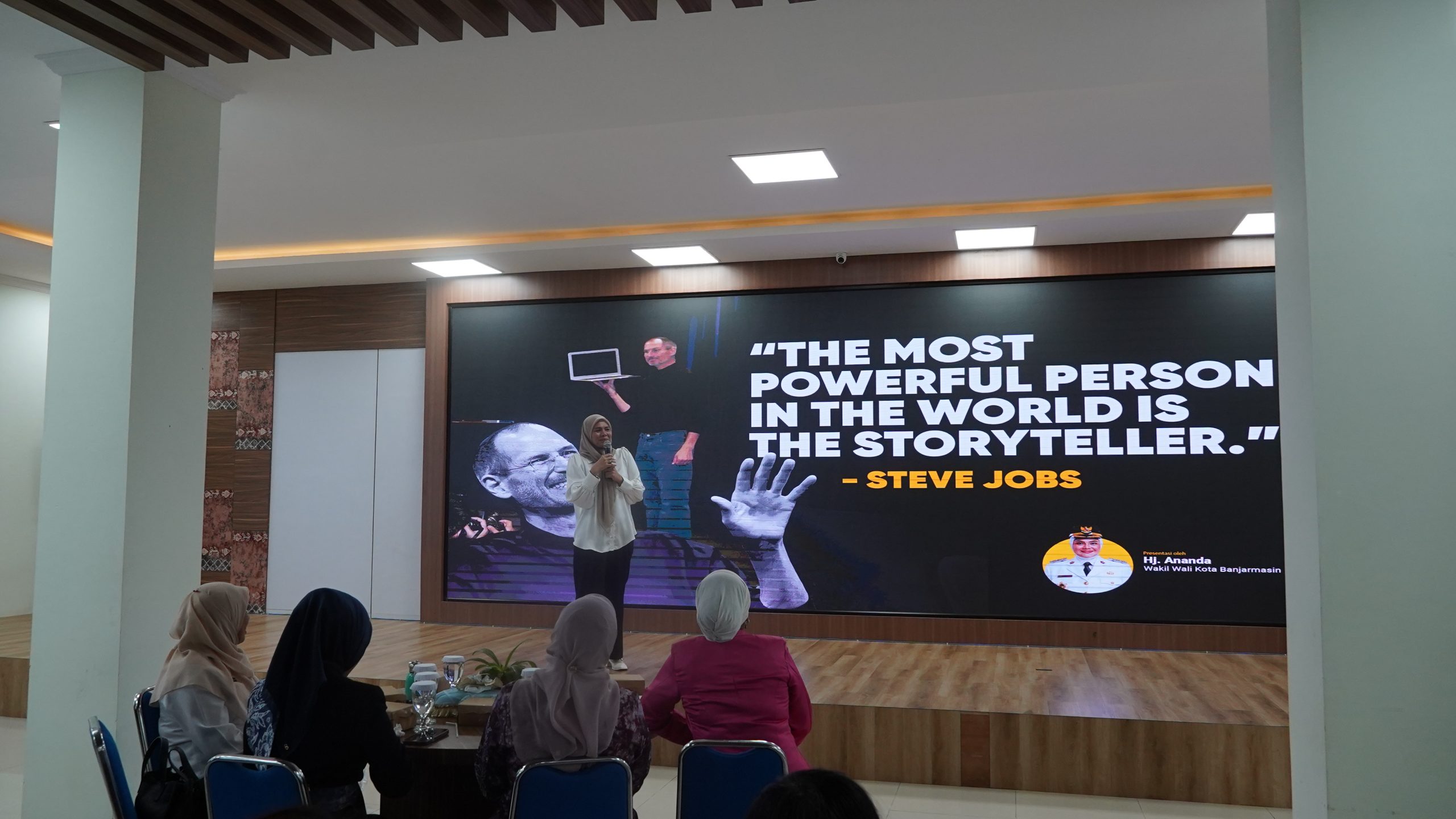 Pemkot Banjarmasin Dorong Perempuan Percaya Diri Tampil di Ruang Publik Lewat Pelatihan Public Speaking