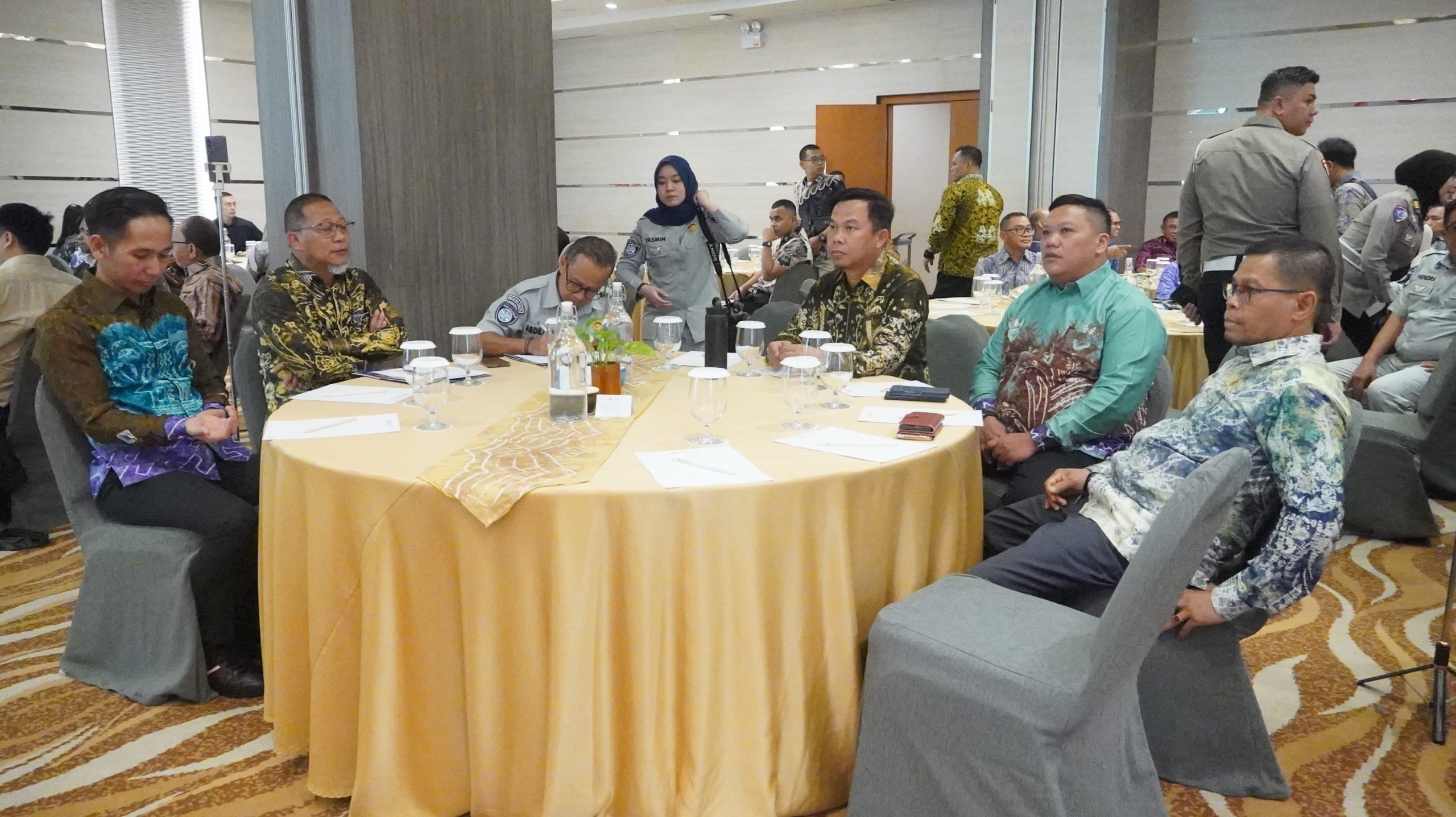 Sinergi Pemkot dan Bapenda Kalsel Diperkuat dalam Gebyar Panutan Pajak Kendaraan Bermotor 2025