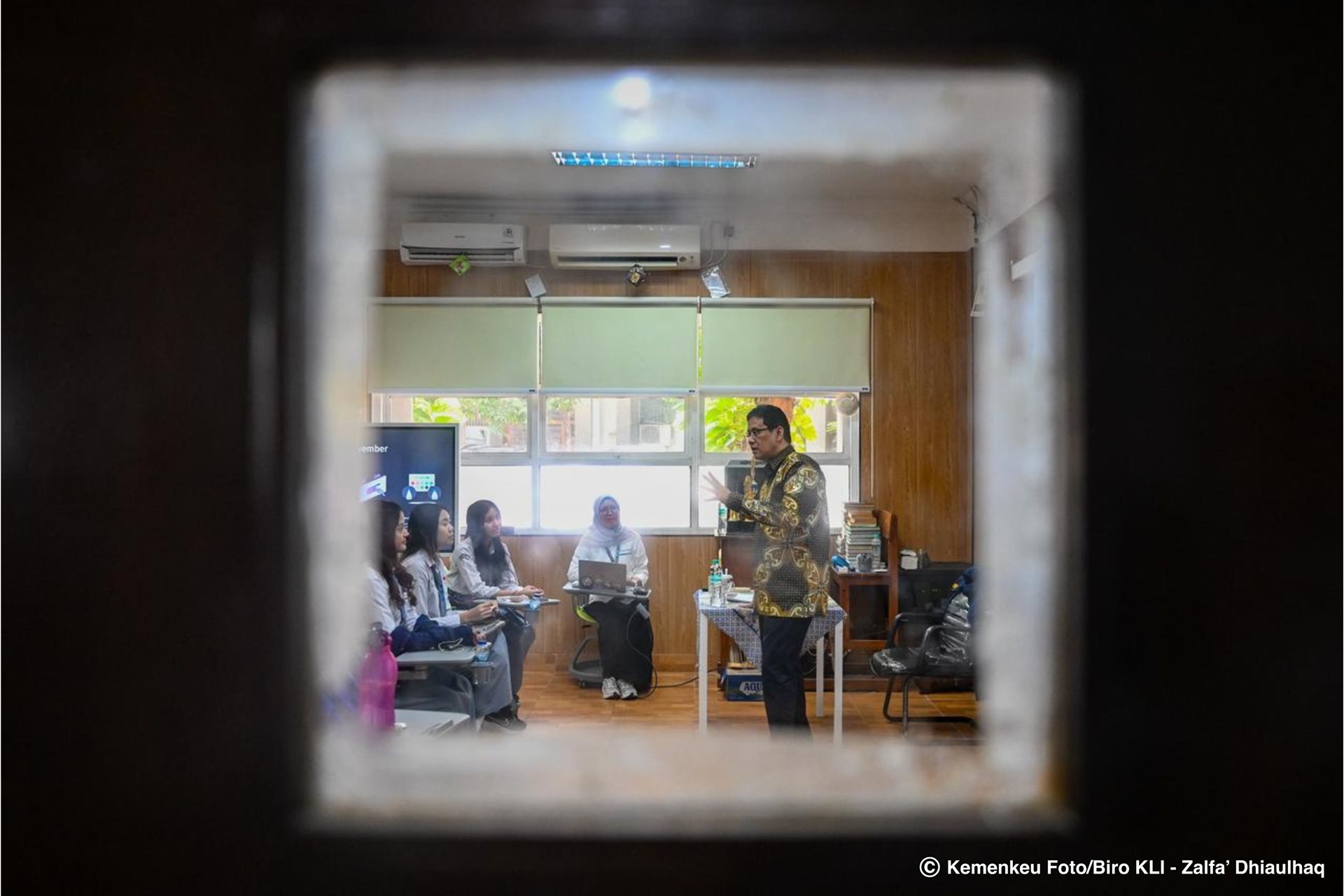 Purbaya Yudi Sadewa Ajak Siswa Pahami Makna UangKita dalam Pembangunan Nasional