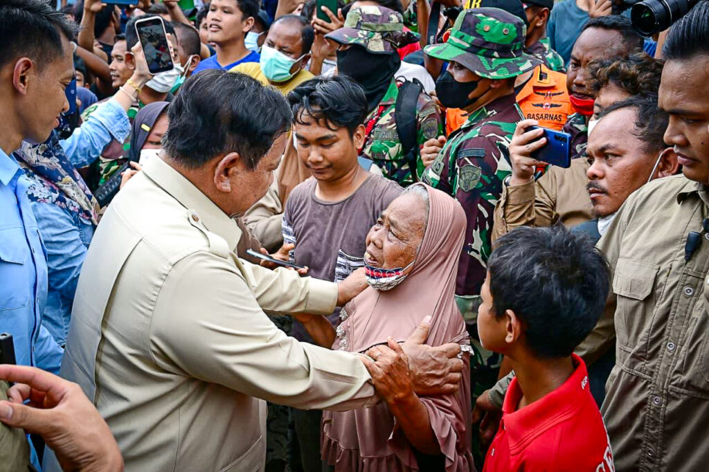 Prabowo Minta Pemda Perketat Pengawasan Lingkungan Pasca Bencana Aceh
