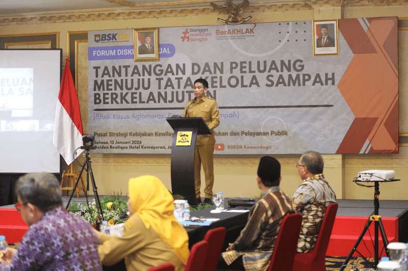 Wamendagri Dorong Daerah Berani Berkolaborasi Atasi Persoalan Sampah