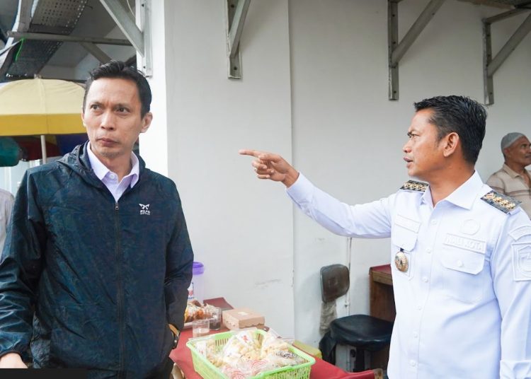 Tertibkan Ruang Publik, Wali Kota Banjarmasin Sidak Parkir dan Lingkungan Balaikota