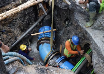 Pipa Utama Bocor di Jalan Ahmad Yani, Layanan Air di Banjarmasin Barat dan Tengah Terganggu