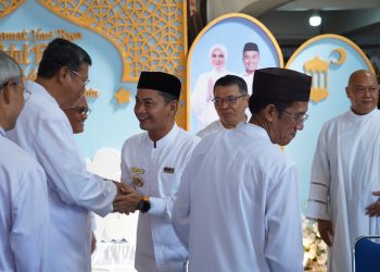 3.000 Jemaah Padati Balai Kota Banjarmasin, Salat Id Perdana Sekaligus Halal Bihalal