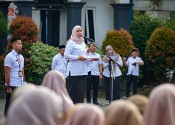 Kembali Bekerja Usai Lebaran, Wali Kota Banjarbaru Tegaskan Disiplin ASN Harus Maksimal