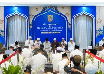 Bukber di Rumah Dinas Wagub Jadi Ajang Perkuat Sinergi Pemerintah dan Masyarakat