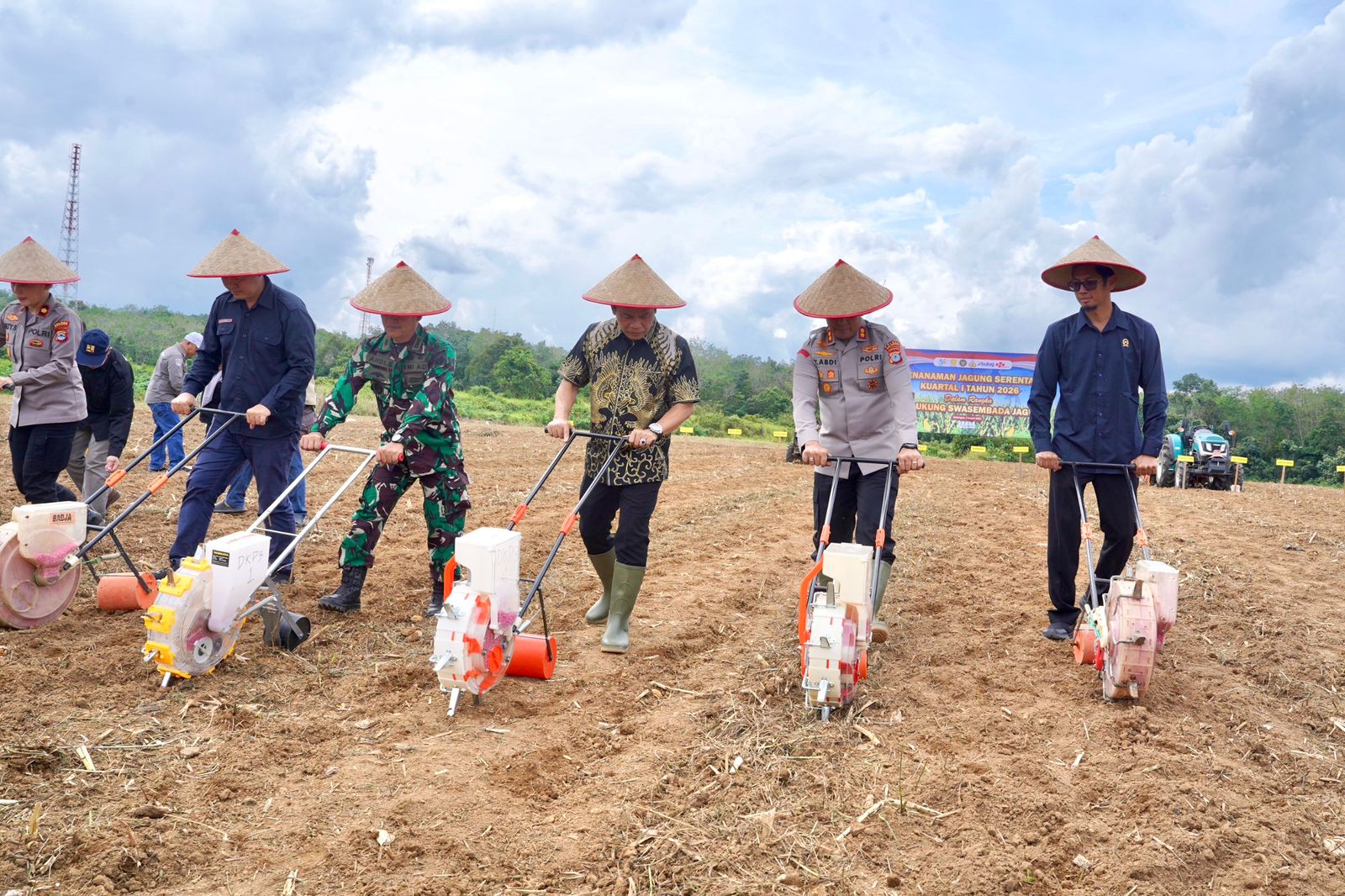 Pemkab Balangan Dukung Penanaman Jagung Serentak Program Ketahanan Pangan