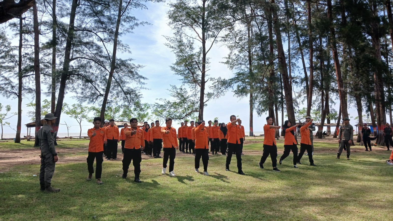 BPBD Balangan Tuntaskan Tahap II Pelatihan TRC-PB di Pantai Batakan