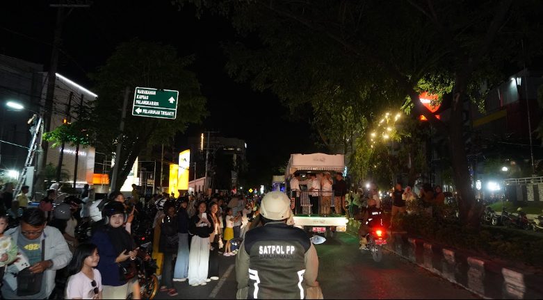 Tradisi Takbir Keliling Hidup Kembali, Warga Padati Ruas Jalan Kota Banjarmasin