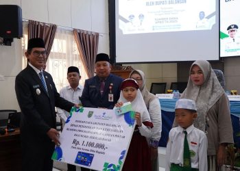 1.511 Pelajar di Balangan Terima Beasiswa Kartu Balangan Pintar