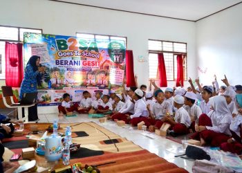 DKP3 Balangan Edukasi Pola Makan Sehat Lewat Program B2SA Goes to School