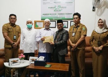 BPBD Balangan Serahkan Paket Ramadan Berkah untuk Kaum Dhuafa