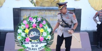 Ziarah Hari Bhayangkara ke-80, Polres HST Perkuat Nilai Patriotisme dan Pengabdian