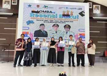 Nayla Aurelia Raih Juara I Lomba Resensi Buku Tingkat SMA se-Kalsel