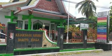 Kejari Barito Kuala Tahan Empat Tersangka Dugaan Korupsi Tata Kelola Keuangan PDAM