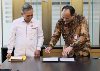 KPK Serahkan Aset Rampasan Korupsi Rp1,63 Miliar kepada Kejaksaan Agung