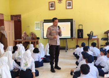 MPLS 2026, Bhabinkamtibmas Tanamkan Kesadaran Hukum kepada Pelajar di Banjarmasin