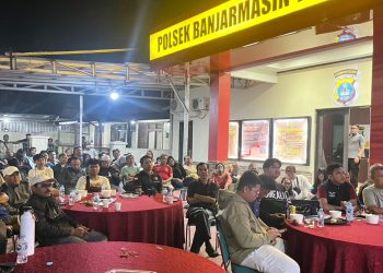 Nobar Final Piala Dunia, Polsek Banjarmasin Timur Pererat Kedekatan dengan Warga